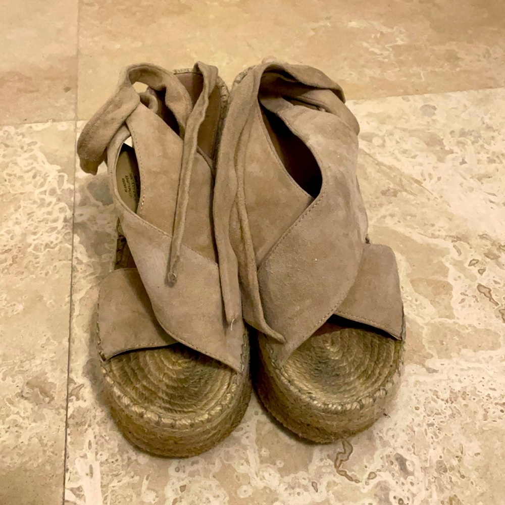 Marc fisher espadrille 7.5